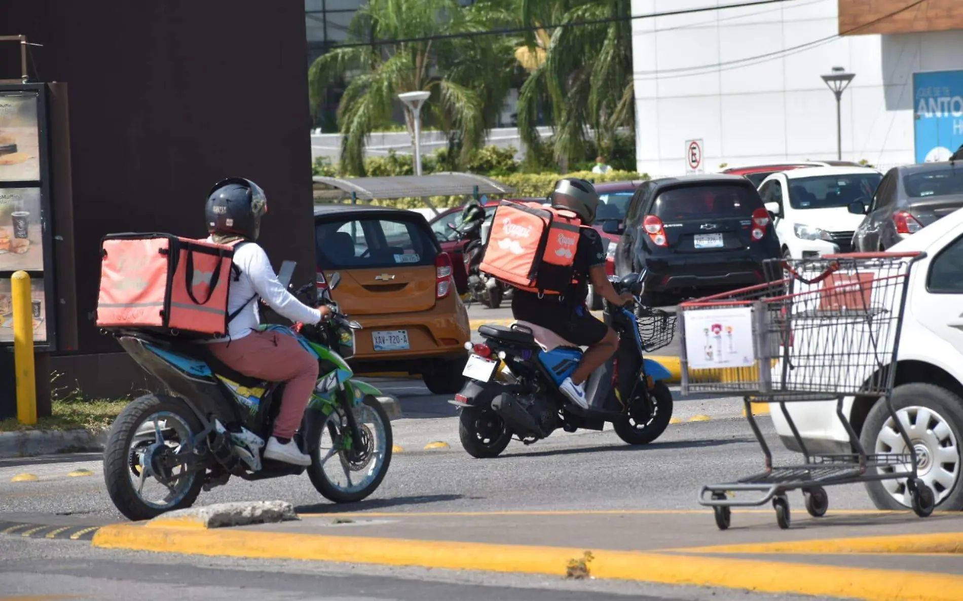 Buscan cárcel para bromistas en pedidos de comidas 